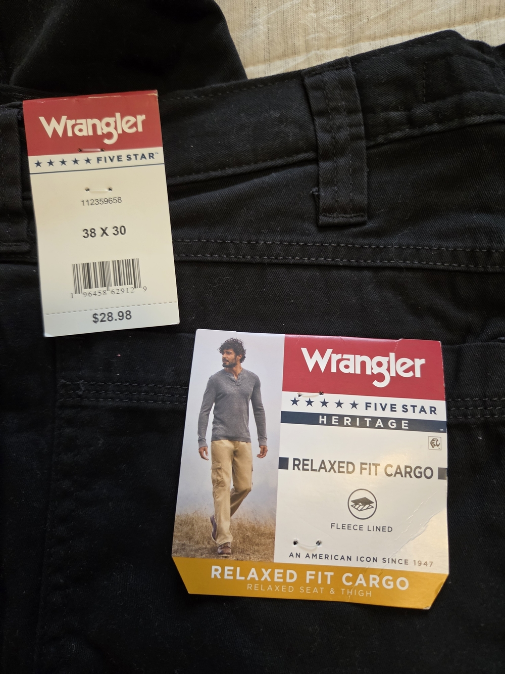 Wrangler Black Relaxed Fit Cargo Pants Fleeced Lined with Tags